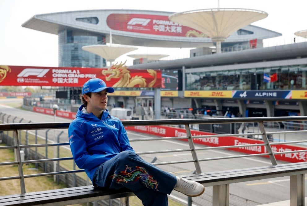 Franco Colapinto sumó su primer punto con Alpine en el GP de China